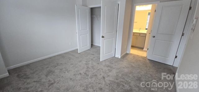 2324 Donnelly Hills Lane, Charlotte, NC 28262
