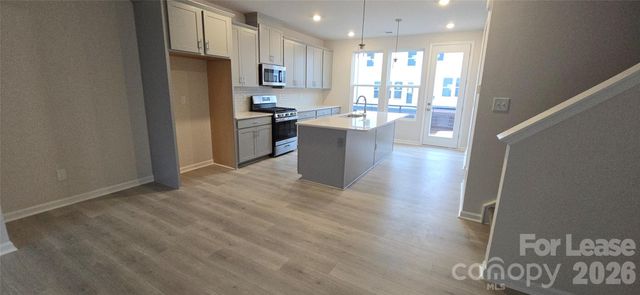 2324 Donnelly Hills Lane, Charlotte, NC 28262