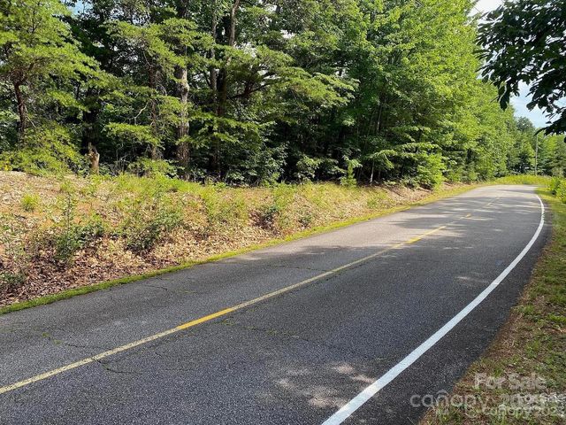 8752 Kittinger Drive, Connelly Springs, NC 28612