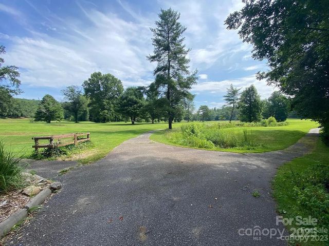 8752 Kittinger Drive, Connelly Springs, NC 28612