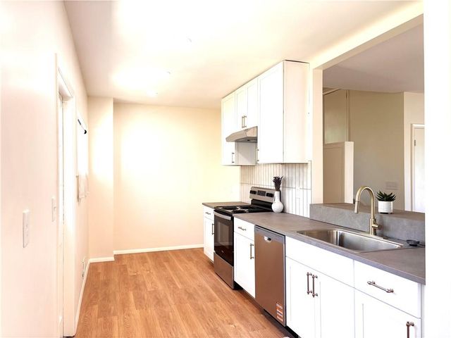 5009 Crowe Drive SE, Smyrna, GA 30082