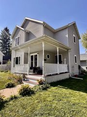 152 Linn Street, Janesville, WI 53548