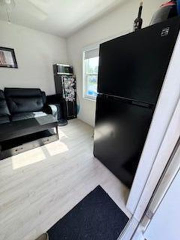 2161 NW 89th Terrace B, Pembroke Pines, FL 33024