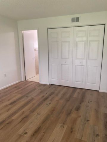2217 Flower Tree Circle, Melbourne, FL 32935