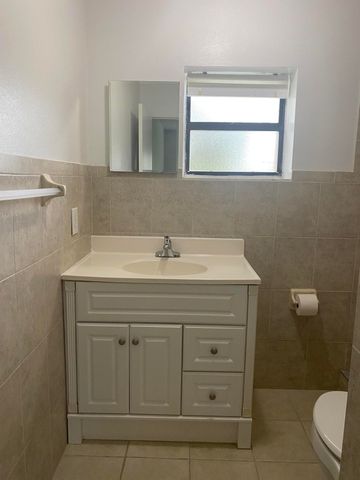 2217 Flower Tree Circle, Melbourne, FL 32935
