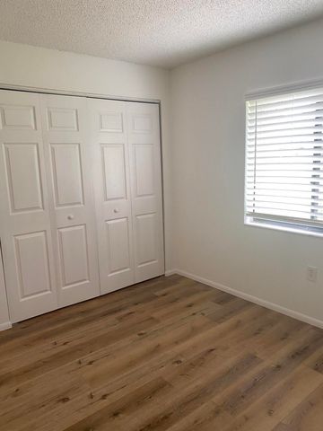 2217 Flower Tree Circle, Melbourne, FL 32935