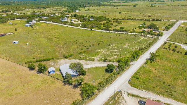432 County Road 492, Stephenville, TX 76401