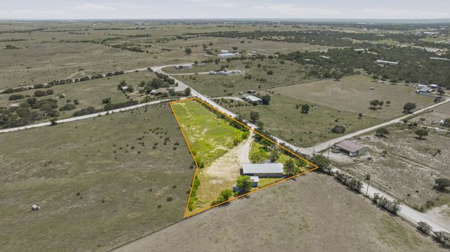 432 County Road 492, Stephenville, TX 76401