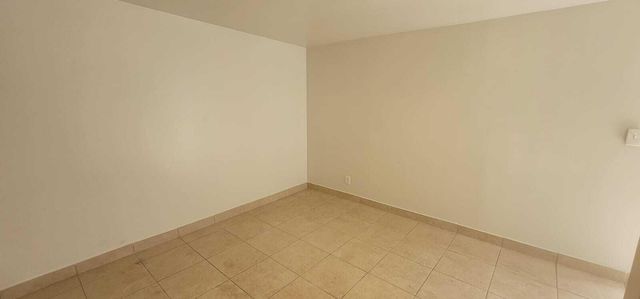 5721 Fillmore Street, Hollywood, FL 33021