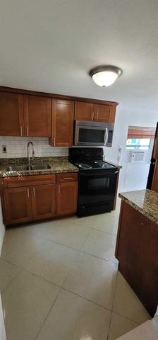 5721 Fillmore Street, Hollywood, FL 33021