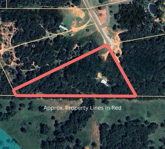 21896 Lilly Drive, Tecumseh, OK 74873