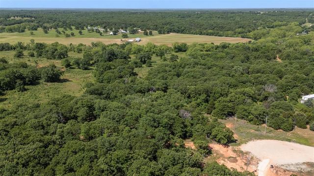 21896 Lilly Drive, Tecumseh, OK 74873