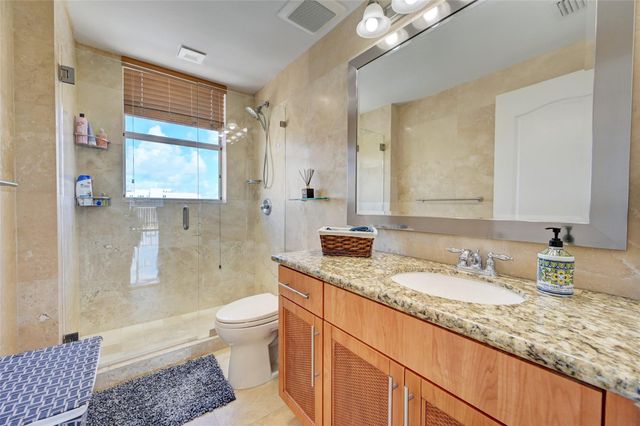 1395 S OCEAN Boulevard 8A, Pompano Beach, FL 33062