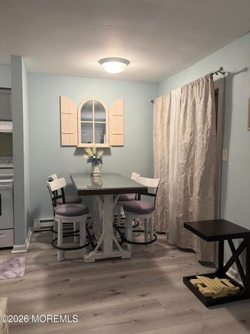 1382 Ocean Avenue 7A, Sea Bright, NJ 07760