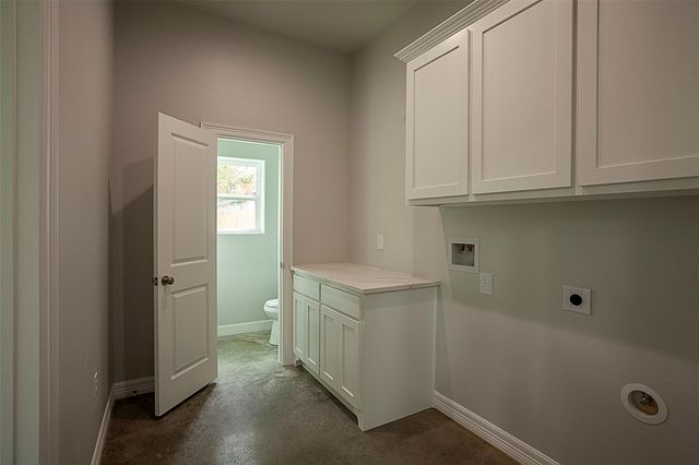 177 Parkside Loop, Brookeland, TX 75931