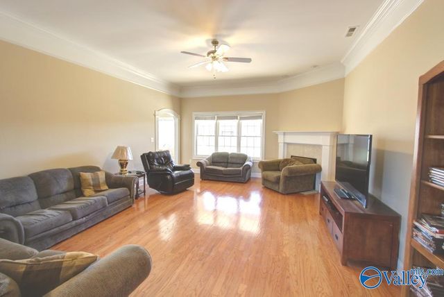 16874 Raspberry Lane, Athens, AL 35613