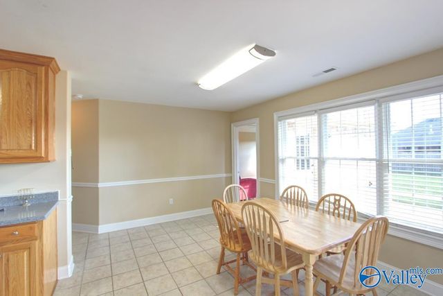 16874 Raspberry Lane, Athens, AL 35613