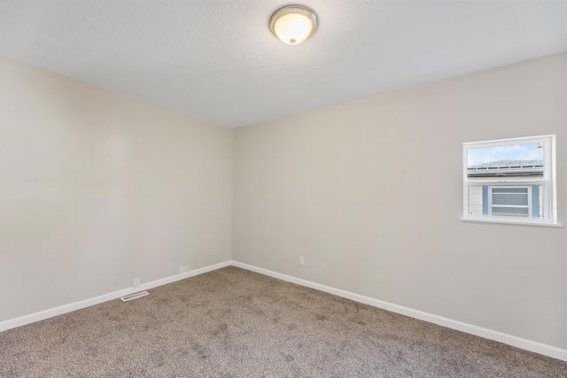 650 N BATTIN, Wichita, KS 67208