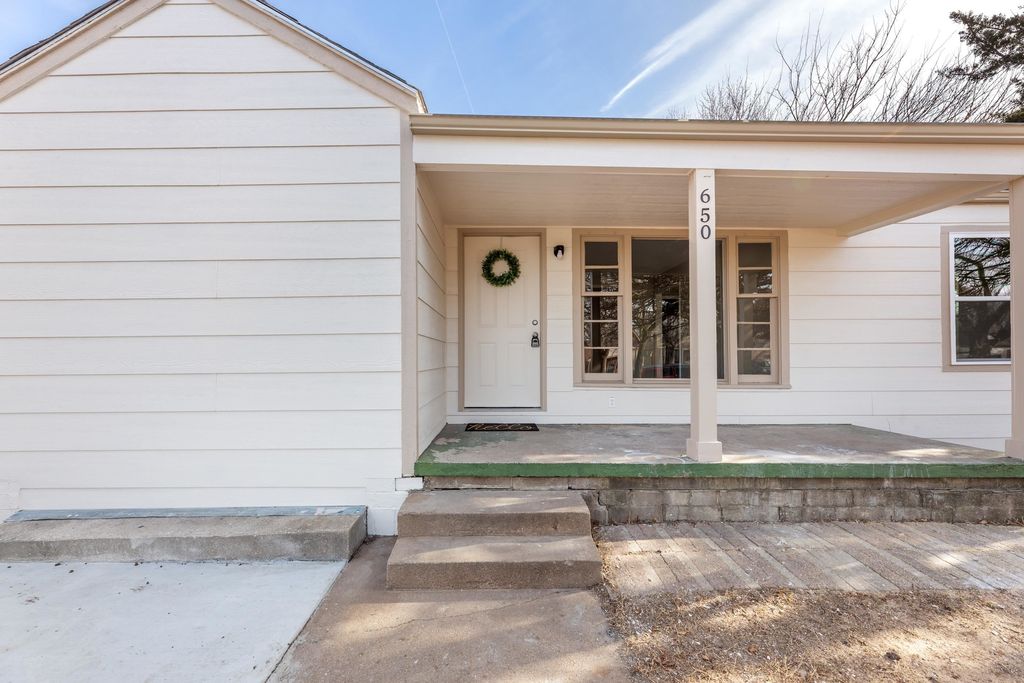 650 N BATTIN, Wichita, KS 67208