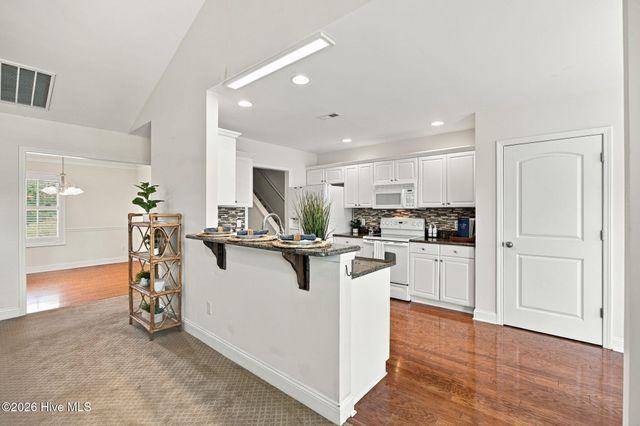 430 Putnam Drive, Wilmington, NC 28411