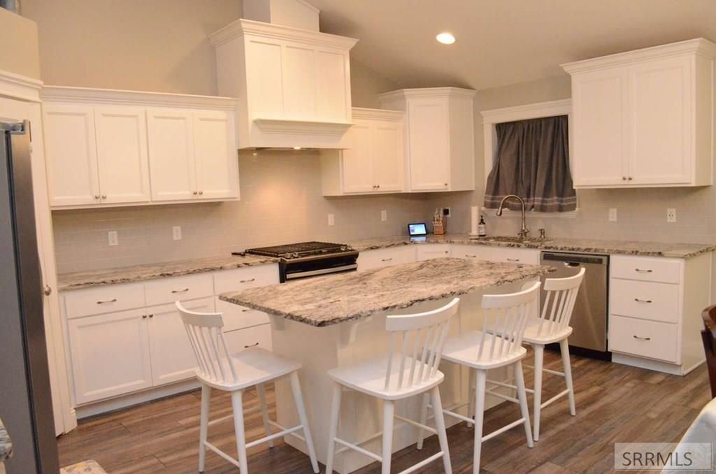 Image 15 of property listing at 5147 Eaglewood Drive, Idaho Falls, ID 83401