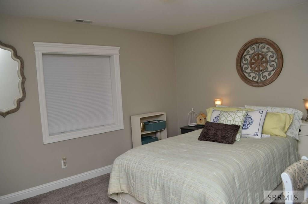 Image 34 of property listing at 5147 Eaglewood Drive, Idaho Falls, ID 83401