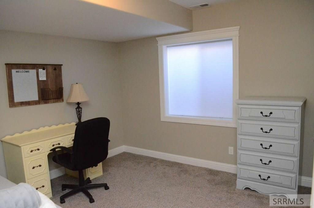 Image 35 of property listing at 5147 Eaglewood Drive, Idaho Falls, ID 83401