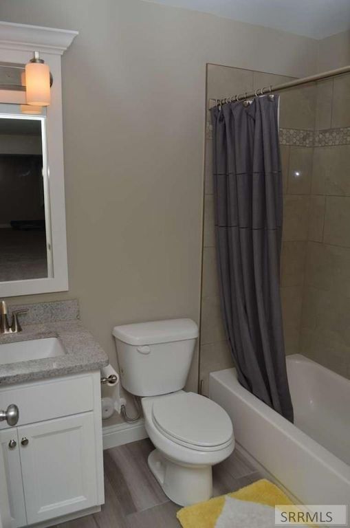 Image 37 of property listing at 5147 Eaglewood Drive, Idaho Falls, ID 83401