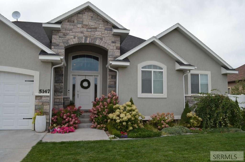 Image 4 of property listing at 5147 Eaglewood Drive, Idaho Falls, ID 83401