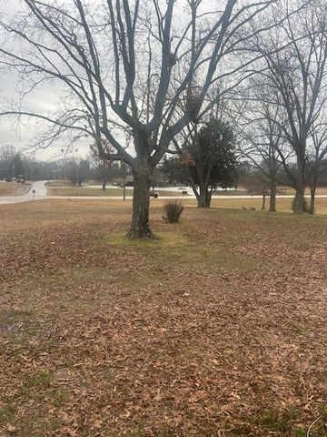 208 Oakdale Rd, Camden, TN 38320