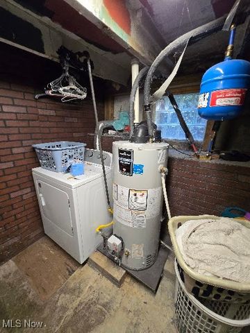 958 Central Avenue, Bellaire, OH 43906