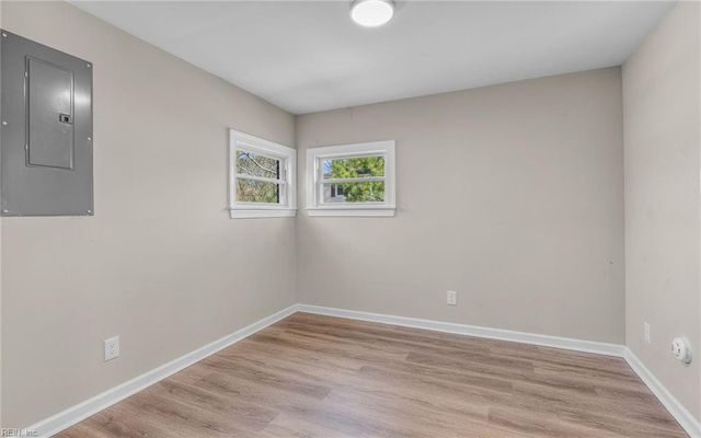 325 Fox Hill RD, Hampton, VA 23669