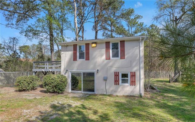 325 Fox Hill RD, Hampton, VA 23669