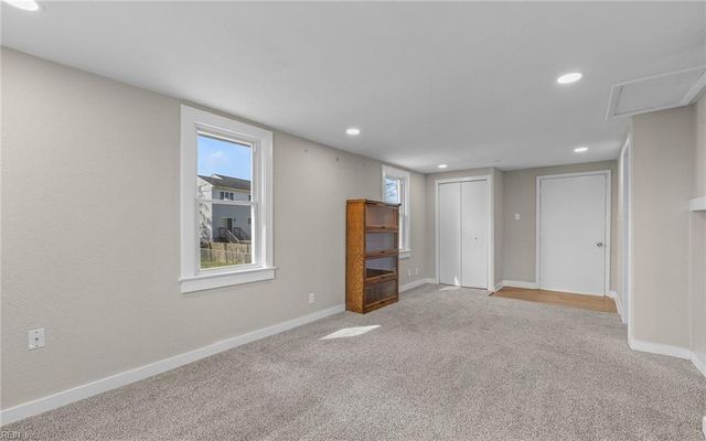 325 Fox Hill RD, Hampton, VA 23669