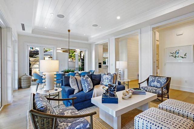 304 Villa Drive Drive, Jupiter, FL 33477