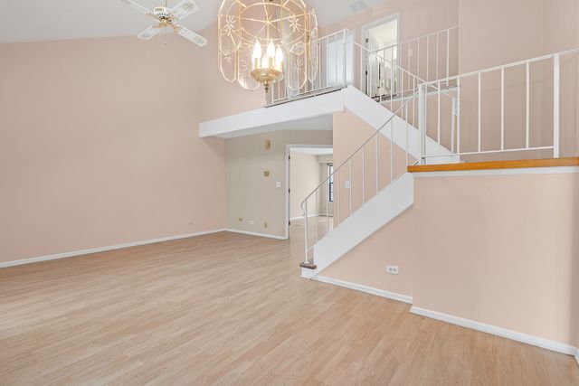 171 N Clare Court, Wood Dale, IL 60191