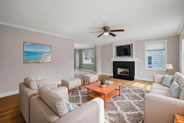 70 Hartwick Street, Springfield, MA 01108