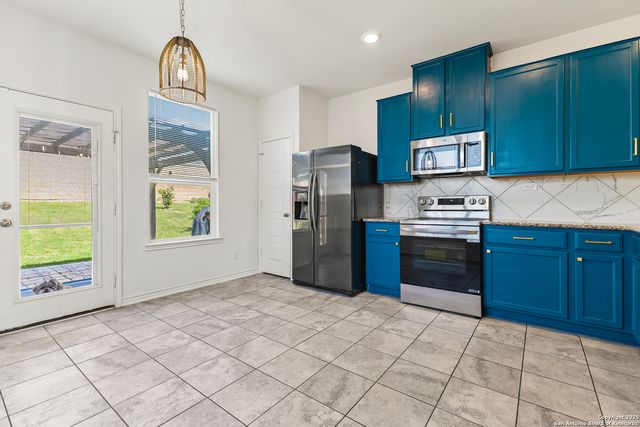 29946 Sebastian, Bulverde, TX 78163