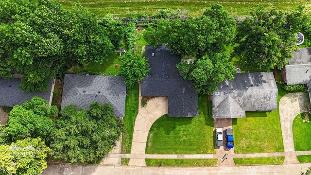 1905 Bayou Drive, Shreveport, LA 71105
