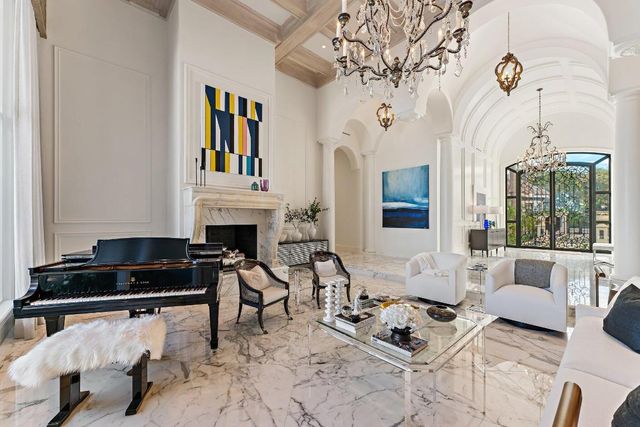 372 Regatta Drive, Jupiter, FL 33477