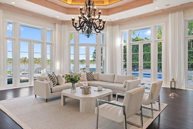 372 Regatta Drive, Jupiter, FL 33477