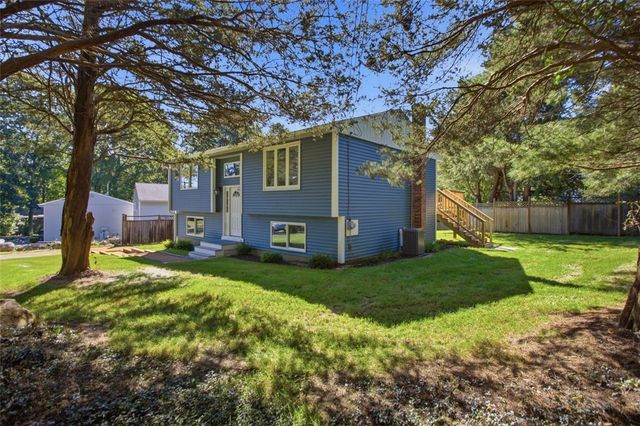 174 Ten Rod Road, Exeter, RI 02822