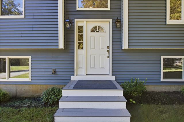 174 Ten Rod Road, Exeter, RI 02822