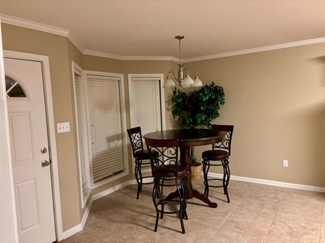 600 Wellington Dr, Houma, LA 70360