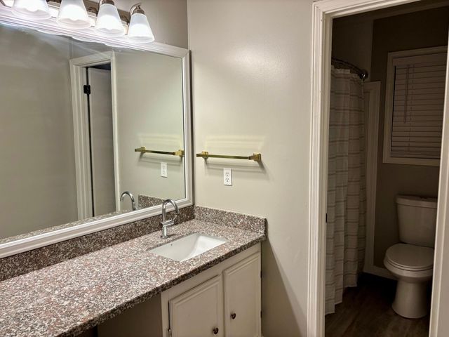 600 Wellington Dr, Houma, LA 70360