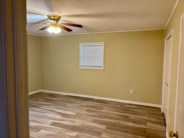 600 Wellington Dr, Houma, LA 70360