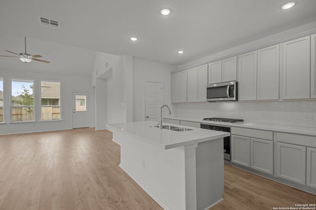 12511 Sylvanite, San Antonio, TX 78254