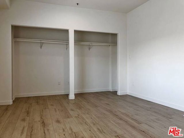 10560 SANTA MONICA 7, Los Angeles, CA 90025