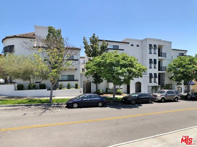 10560 SANTA MONICA 7, Los Angeles, CA 90025