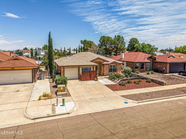 11545 Caballo Lake Drive, El Paso, TX 79936